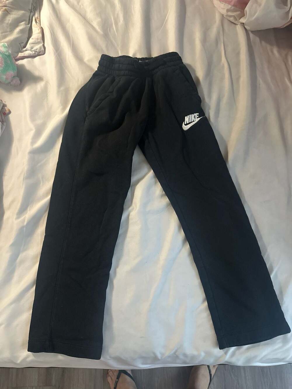 Nike Sportswear Club Fleece Straight Leg Sweatpants Black Boys Size S